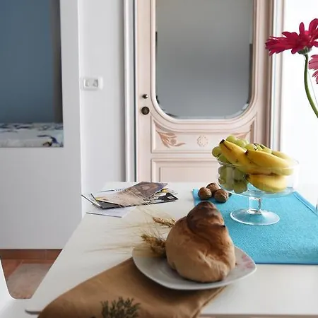 Central Holiday Homes Apartment *