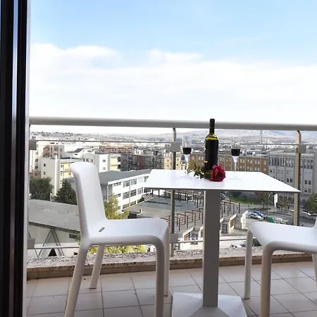 Apartment Central Holiday Homes *