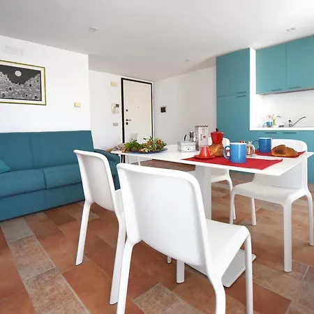 Central Holiday Homes Appartamento Matera